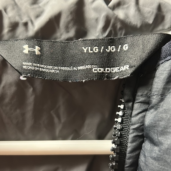 Under Armour Cool Gear winter jacket. Gently used - Picture 4 of 7